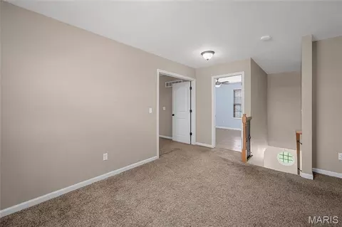 Entry Way - 672 Berrywine Ln, Arnold, MO 63010 photo 5 of 5