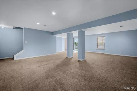 Living - 672 Berrywine Ln, Arnold, MO 63010 photo 4 of 4