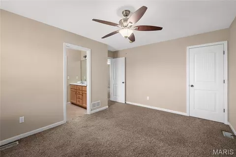 Bedroom - 672 Berrywine Ln, Arnold, MO 63010 photo 5 of 9