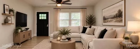 433 W Eldon St, Saint James, MO 65559