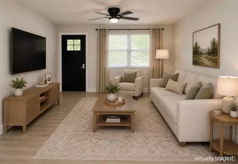 Living - 433 W Eldon St, Saint James, MO 65559 photo 2 of 3