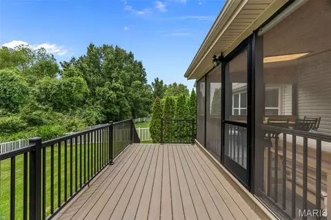 Exterior - 2535 Barrett Springs Dr, Ballwin, MO 63021 photo 17 of 20