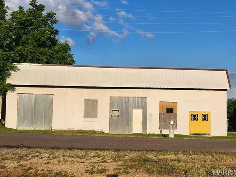 102 E Jefferson Ave, Conway, MO 65632 photo 5