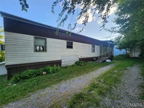 102 E Jefferson Ave, Conway, MO 65632 photo 2