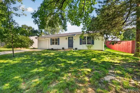 3605 Coriander Dr, Saint Charles, MO 63303