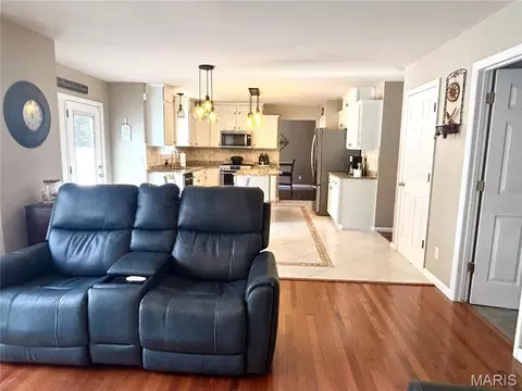 Kitchen - 5152 Copperleaf Dr, Imperial, MO 63052 photo 6 of 7