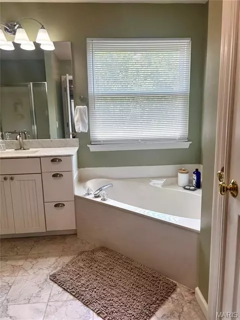 Bath - 5152 Copperleaf Dr, Imperial, MO 63052 photo 3 of 10