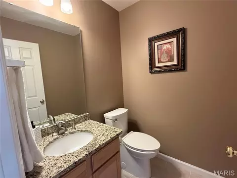 Bath - 5152 Copperleaf Dr, Imperial, MO 63052 photo 9 of 10