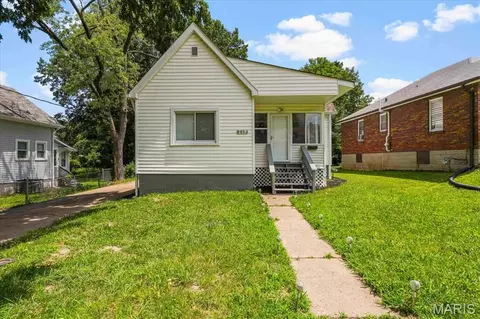 8803 Alva Ave, Saint Louis, MO 63121