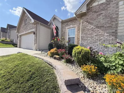 Exterior - 2347 Fire Crest Ct, Washington, MO 63090 photo 4 of 9