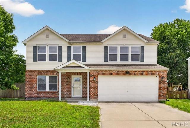 1400 Timberbrook Dr, Mascoutah, IL 62258