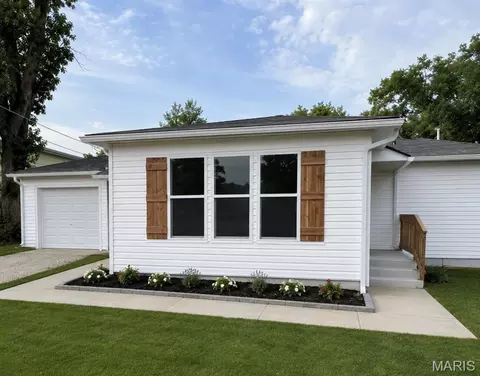 612 N Division St, Bonne Terre, MO 63628