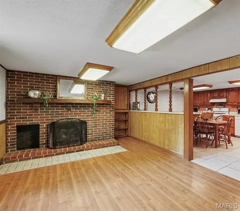 Living - 559 Brush Creek Rd, Saint Clair, MO 63077 photo 1 of 1