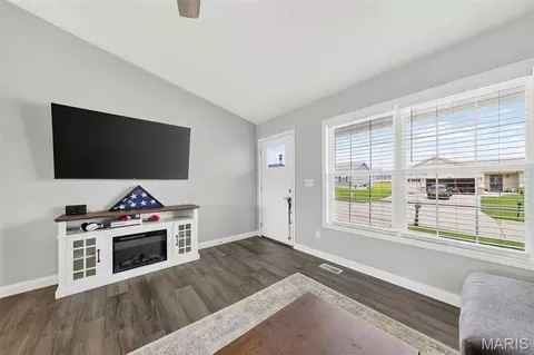 412 Split Rail Dr, Wright City, MO 63390 photo 5