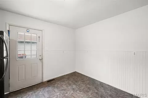 Entry Way - 304 E 3rd St, Pevely, MO 63070 photo 1 of 2