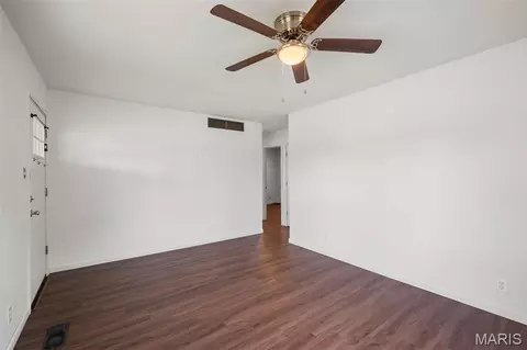 Living - 304 E 3rd St, Pevely, MO 63070 photo 2 of 3