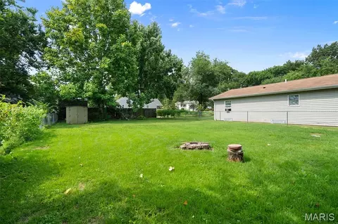 Exterior - 304 E 3rd St, Pevely, MO 63070 photo 6 of 6