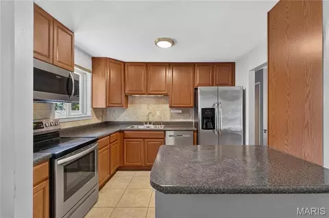 Kitchen - 3357 Biscayne Blvd, Arnold, MO 63010 photo 1 of 3