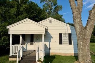 114 Reuben St, Sikeston, MO 63801