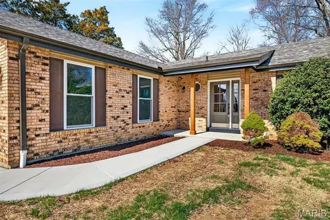 Exterior - 847 Palm Bay Dr, Ellisville, MO 63021 photo 7 of 7