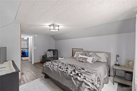 Bedroom - 701 Vine St, Festus, MO 63028 photo 10 of 22