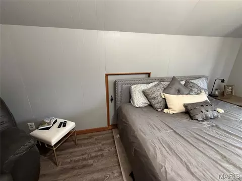 Bedroom - 701 Vine St, Festus, MO 63028 photo 8 of 22