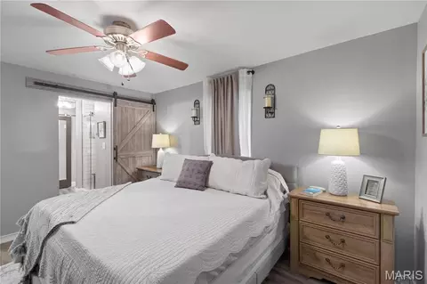 Bedroom - 701 Vine St, Festus, MO 63028 photo 2 of 22