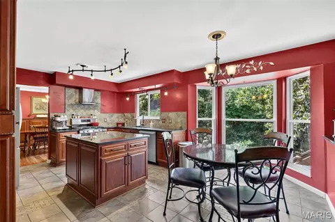 Kitchen - 1522 Pheasant Ridge Dr, Ellisville, MO 63011 photo 4 of 5