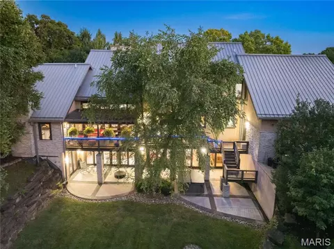 1101 Forest Ave, Kirkwood, MO 63122
