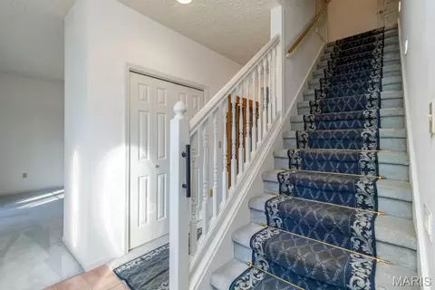 Entry Way - Undisclosed, Saint Robert, MO 65584 photo 1 of 3