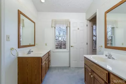 Bath - Undisclosed, Saint Robert, MO 65584 photo 2 of 5