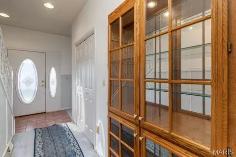 Entry Way - Undisclosed, Saint Robert, MO 65584 photo 2 of 3