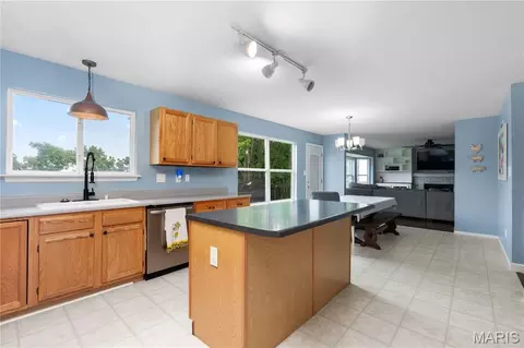 Kitchen - Undisclosed, Eureka, MO 63025 photo 2 of 2