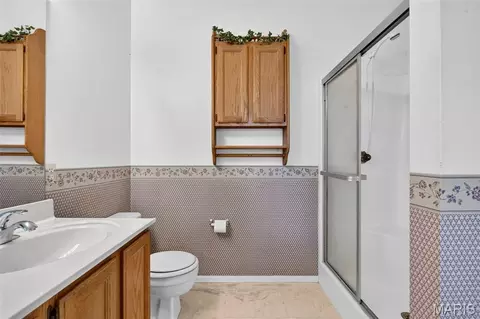 Bath - 7 Cornwallis Ct, O'fallon, MO 63368 photo 3 of 5