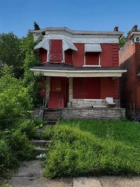 1324 Laurel St, Saint Louis, MO 63112