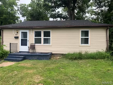 1619 Bradford Ave, Pagedale, MO 63133