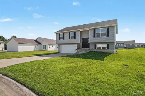 822 Legolas Ln, Wright City, MO 63390 photo 4