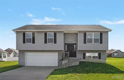 822 Legolas Ln, Wright City, MO 63390 photo 3