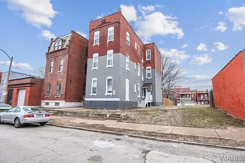 3938 Iowa Ave, Saint Louis, MO 63118