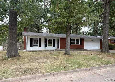 1662 Westwood Dr, Cape Girardeau, MO 63701