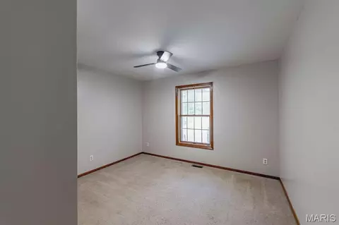 Bedroom - 6 Deer Creek Dr, O'fallon, MO 63366 photo 2 of 3