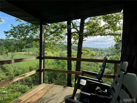 Exterior - 193 Mcfarland Hl, Tecumseh, MO 65760 photo 18 of 21