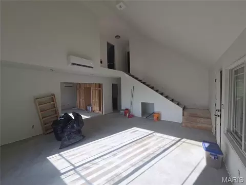 Entry Way - 193 Mcfarland Hl, Tecumseh, MO 65760 photo 1 of 2