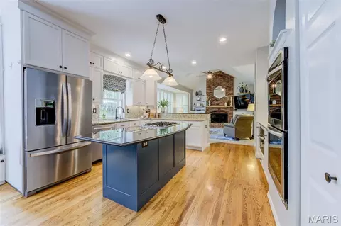 Kitchen - 282 Dickens Farm Ln, Ballwin, MO 63021 photo 2 of 7