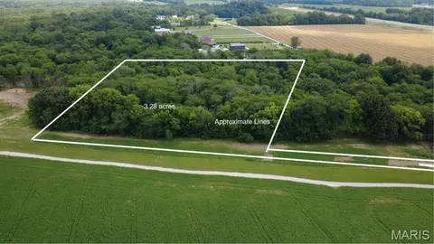 lot Apt 2 3265 Venhaus Rd, Trenton, IL 62293