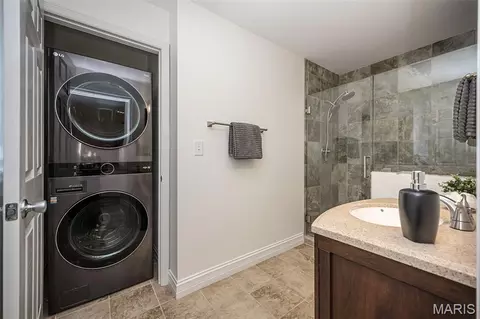 Other - 304 Essen Ln, Ballwin, MO 63021 photo 3 of 12