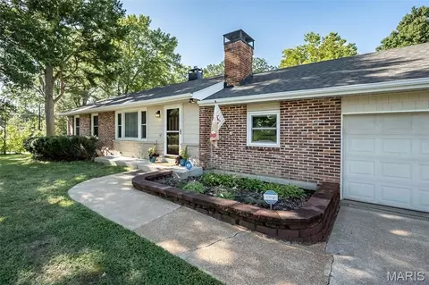 Other - 304 Essen Ln, Ballwin, MO 63021 photo 1 of 12