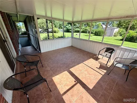 Exterior - 266 Grandview Dr, Jackson, MO 63755 photo 2 of 11