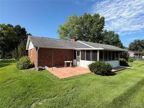 Exterior - 266 Grandview Dr, Jackson, MO 63755 photo 10 of 11