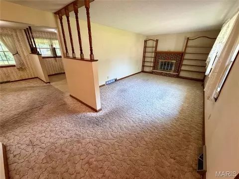 Living - 266 Grandview Dr, Jackson, MO 63755 photo 1 of 3